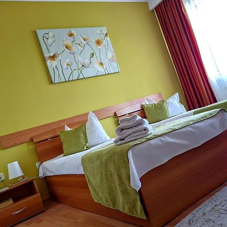 Hotel Triumph Braila Exterior photo