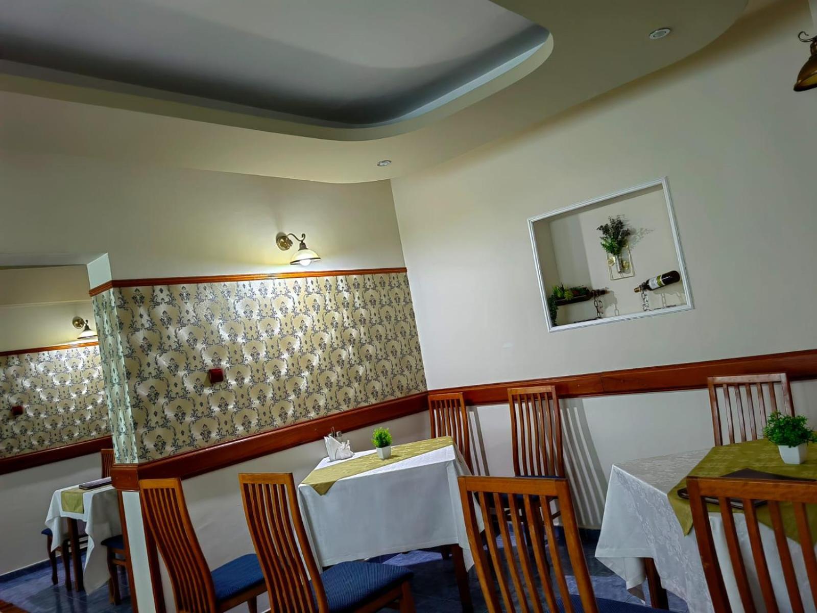 Hotel Triumph Braila Exterior photo