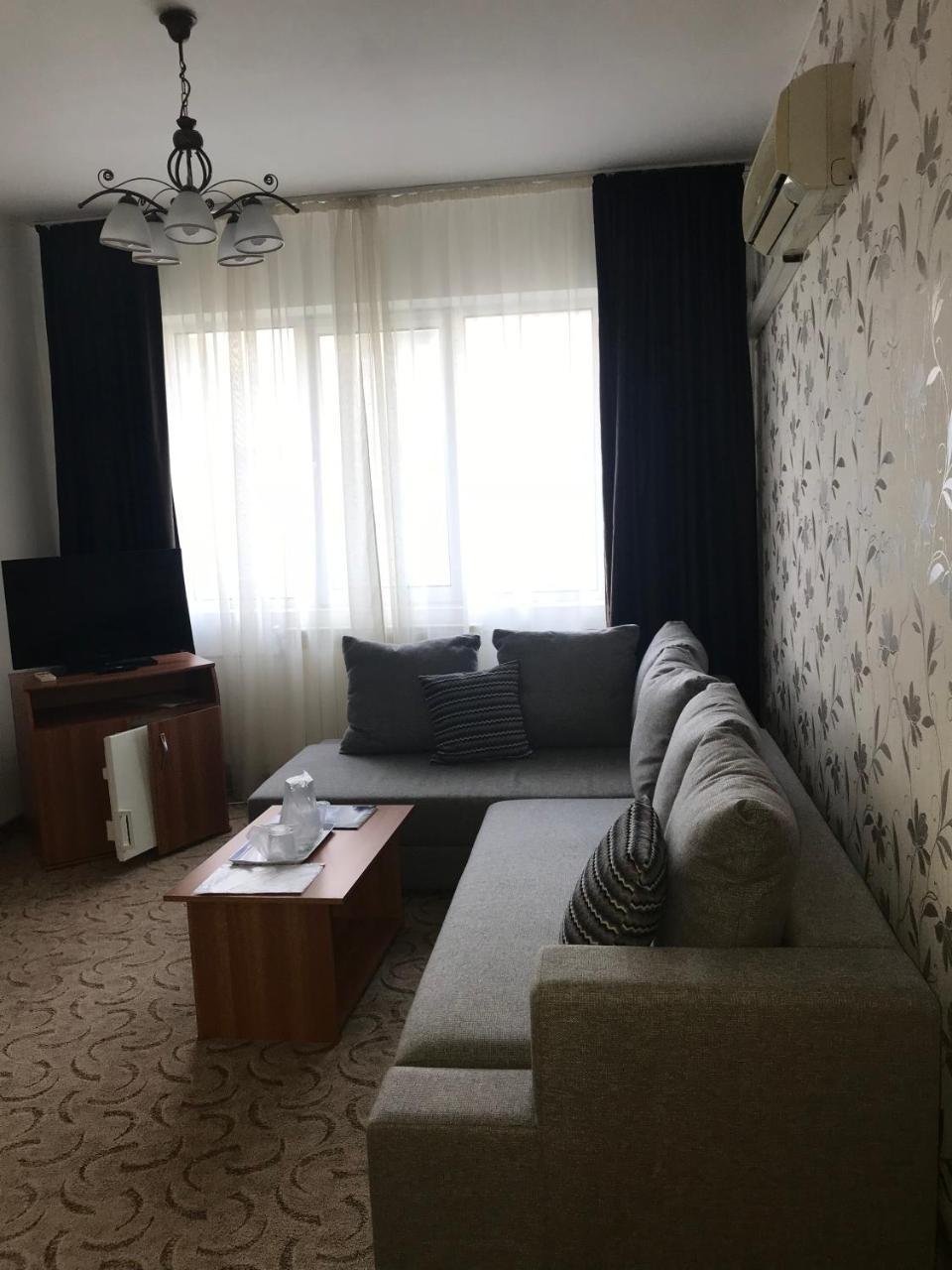 Hotel Triumph Braila Exterior photo